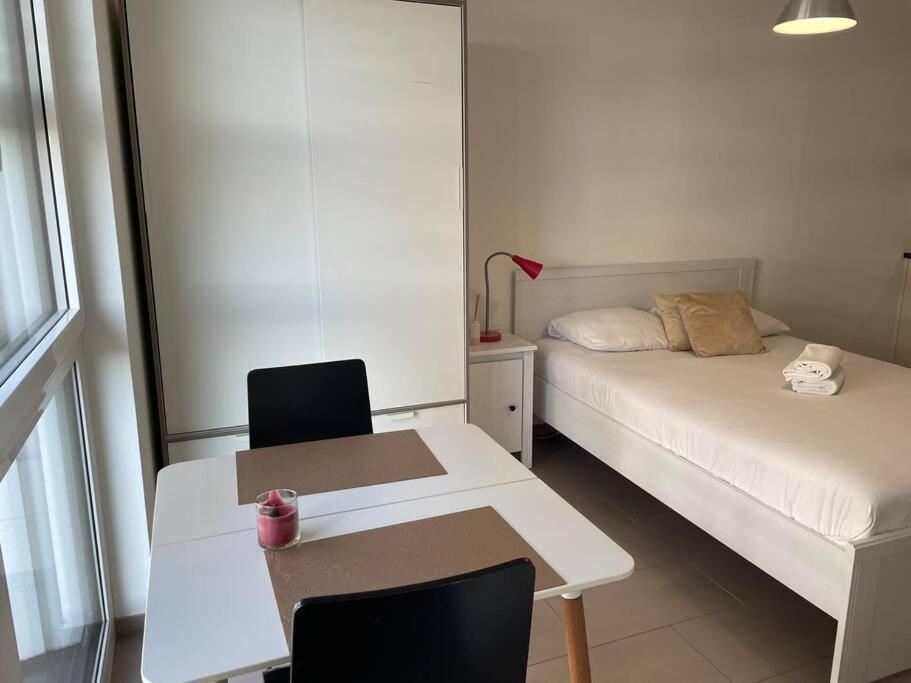Joli Studio Confortable ! Prilly Extérieur photo